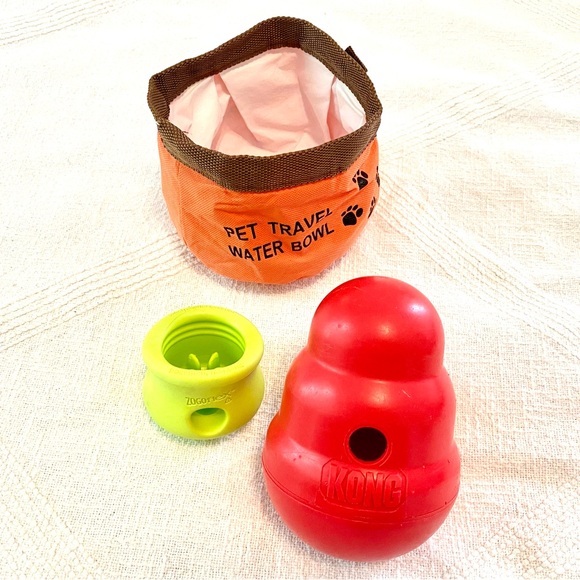 Doggy Pet Bundle - Kong Chew Toy Travel Water Bowl - Picture 3 of 6